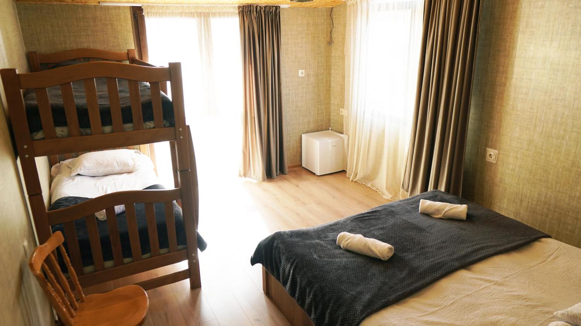Archil And Nino Gigauri Guest House Kazbegi Dış mekan fotoğraf